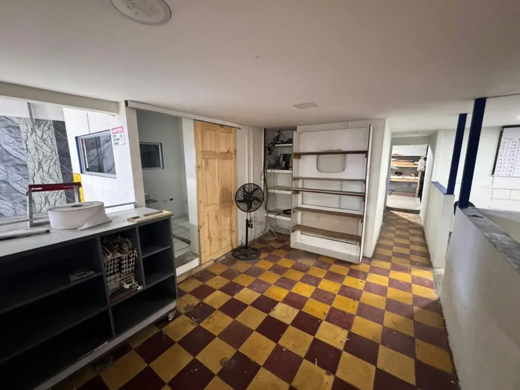 Mercedes Norte de Heredia, in the vicinity of the Automercado, is located this commercial property with a total land of 1163 square meters, consisting of two lots of 512 and 851 square ..., photo 13