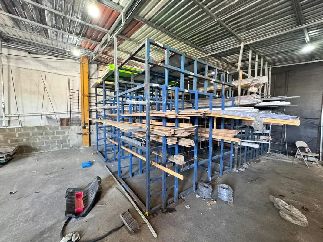 Mercedes Norte de Heredia, in the vicinity of the Automercado, is located this commercial property with a total land of 1163 square meters, consisting of two lots of 512 and 851 square ..., photo 4