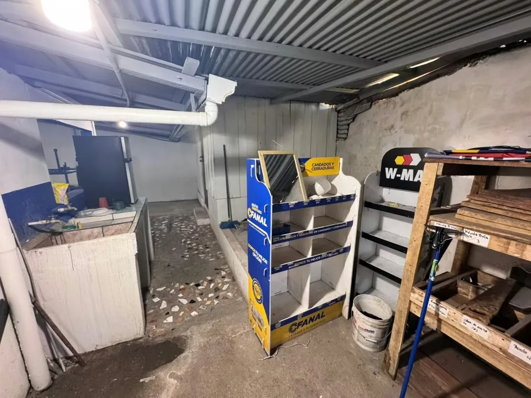 Mercedes Norte de Heredia, in the vicinity of the Automercado, is located this commercial property with a total land of 1163 square meters, consisting of two lots of 512 and 851 square ..., photo 8