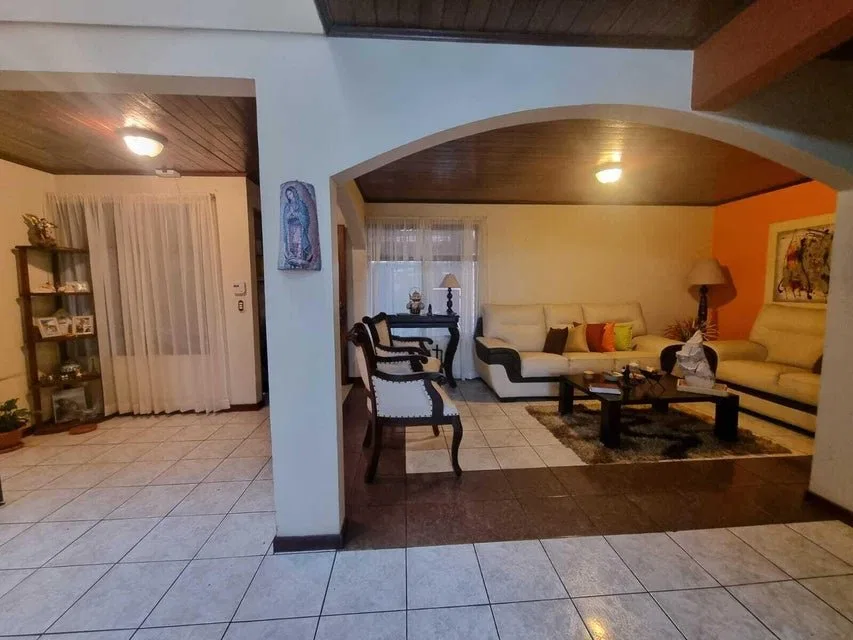 CASA EN VENTA EN HEREDIA SAN FRANCISCO - Venta en San Francisco
