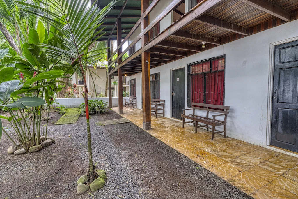 Beach Front Hotel and Restaurant in Dominical – 0.4 Acres, photo 6