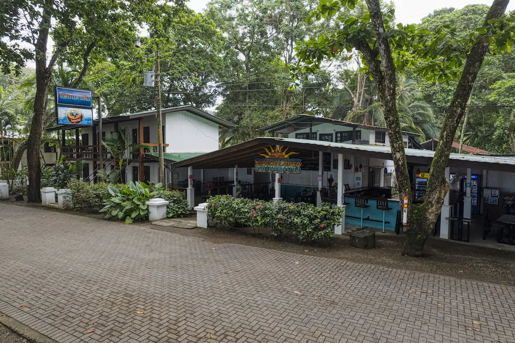 Beach Front Hotel and Restaurant in Dominical – 0.4 Acres, photo 8