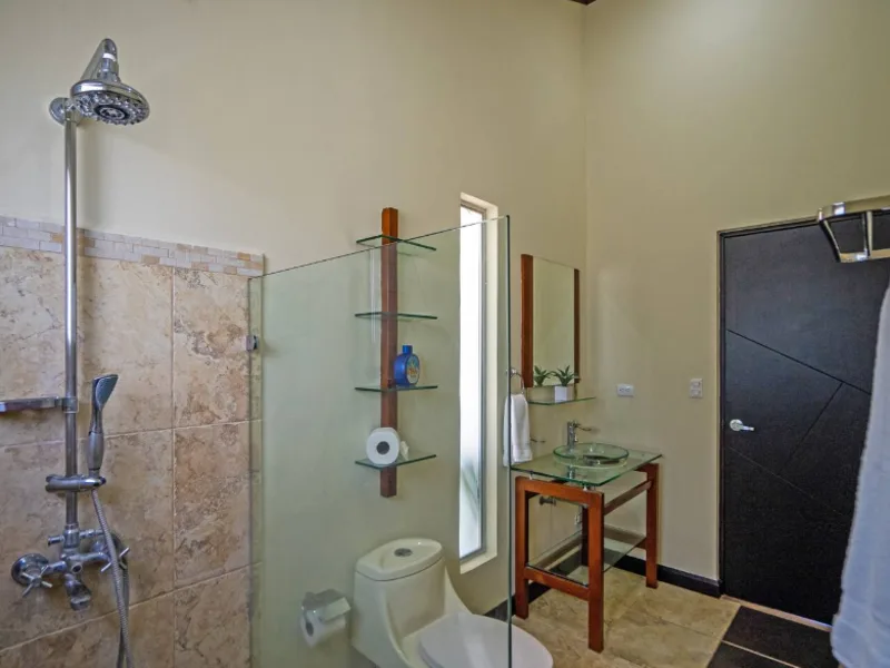 3 Bed Condo For Sale in Playas Del Coco, photo 11