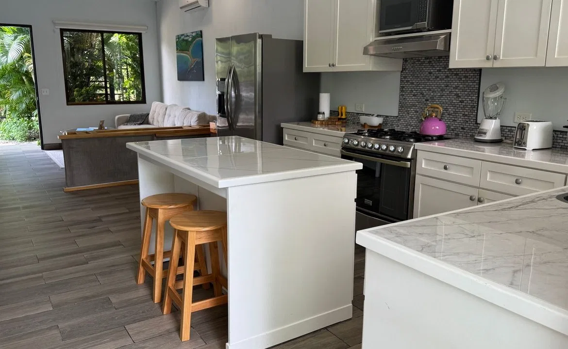 PROPERTY WITH TWO BEDROOM AND PUBLIC ROAD IN FRONT, IN BAHIA BALLENA – 0.06 ACRES, photo 16