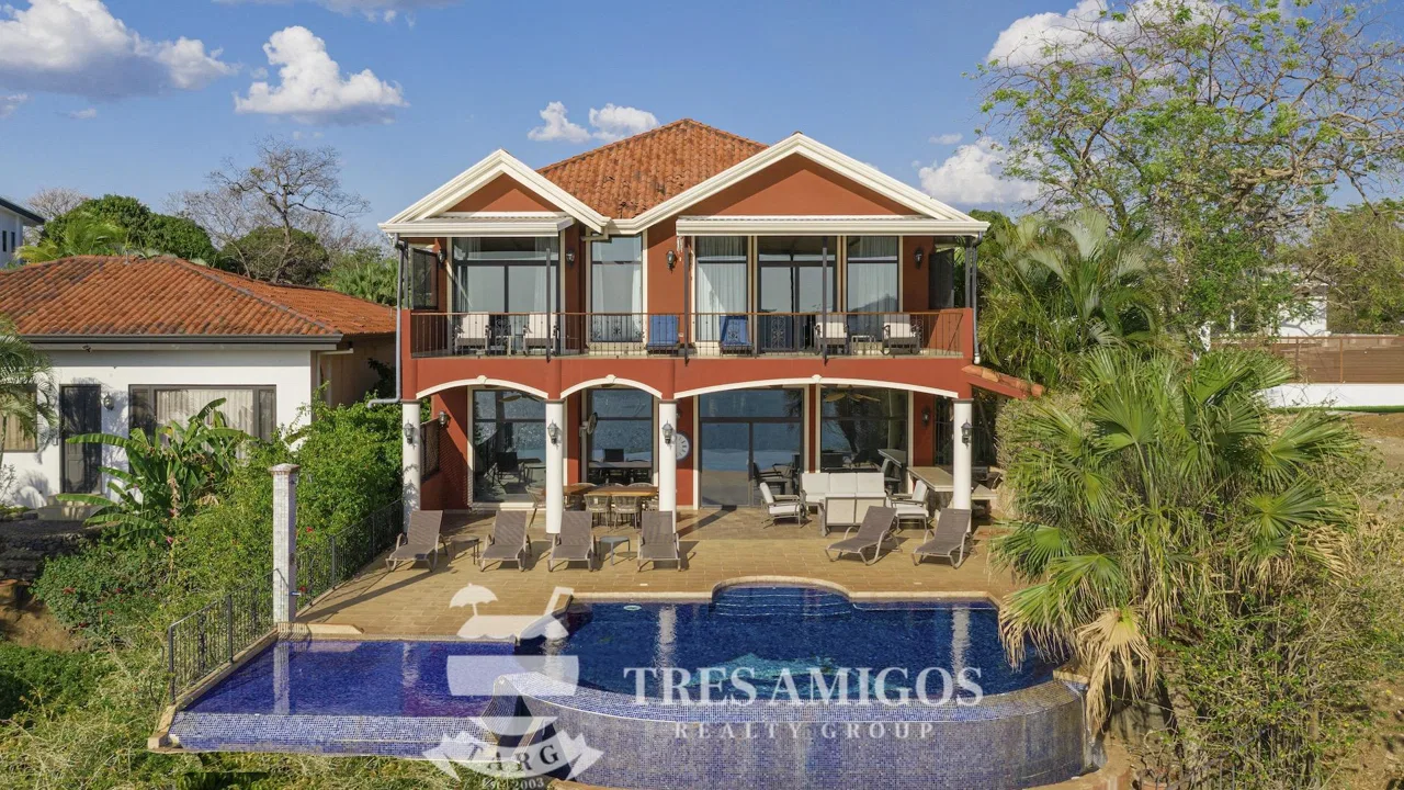 CASA DOS DELFINES CACIQUE 113