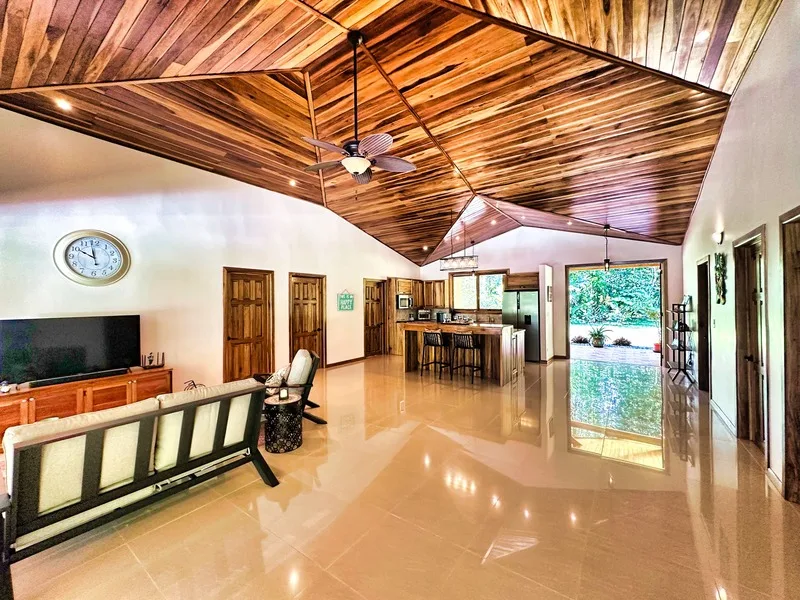 3 Bed Single Family Homes For Sale in Cahuita, photo 3