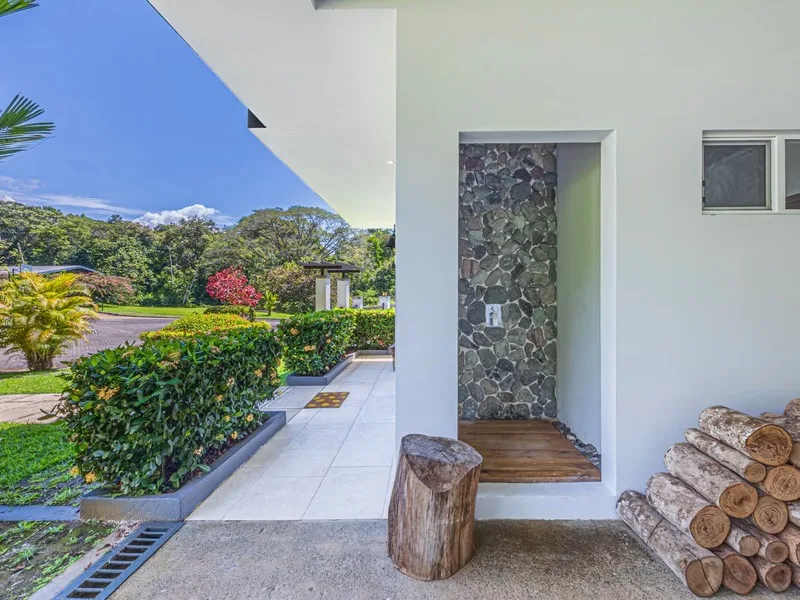 3 Bed Single Family Homes For Sale in Uvita, photo 10