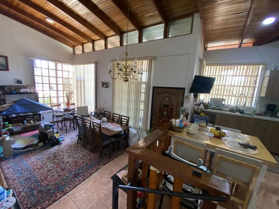PROPIEDAD PARA INVERSIÓN EN VENTA ESCAZU, photo 2