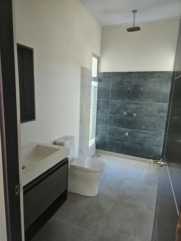 CASA EN ALQUILER EN CONDOMINIO LIV52, BELÉN | 3 HABITACIONES, JARDÍN Y 4 PARQUEOS, photo 14