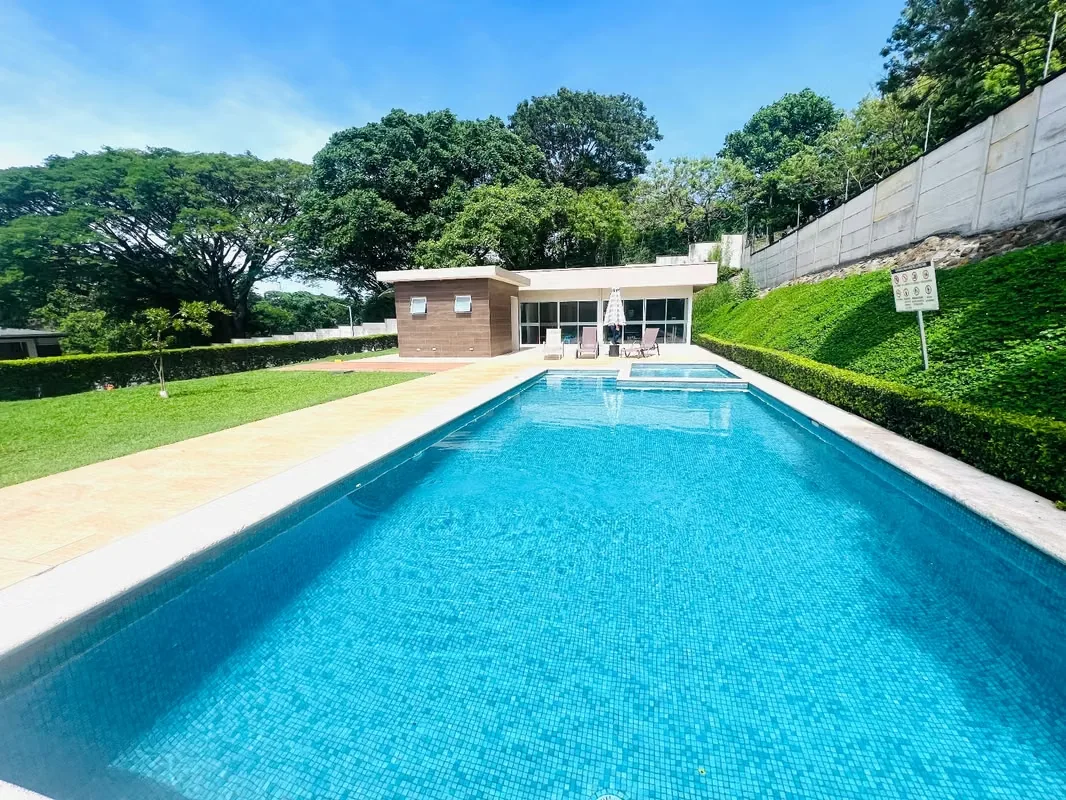 CASA EN ALQUILER EN CONDOMINIO LIV52, BELÉN | 3 HABITACIONES, JARDÍN Y 4 PARQUEOS, photo 5