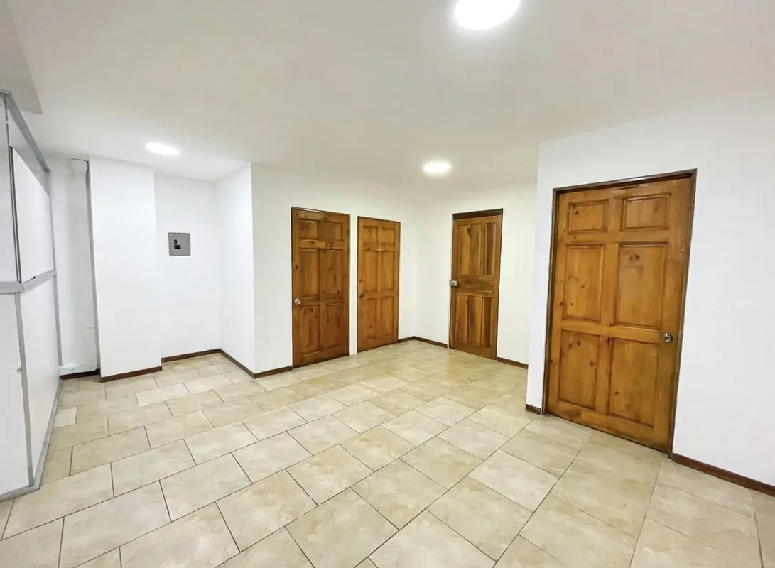 Excelente oportunidad para establecer su empresa en una ubicación estratégica de Rohrmoser, en una zona ..., photo 4