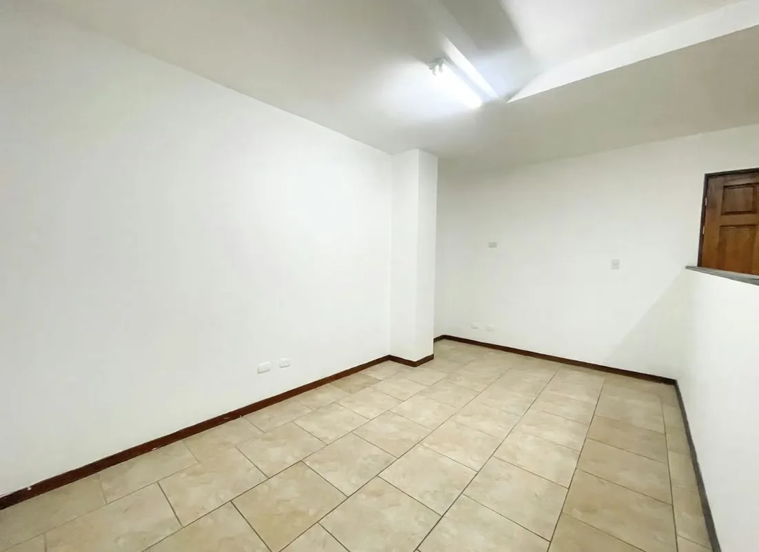 Excelente oportunidad para establecer su empresa en una ubicación estratégica de Rohrmoser, en una zona ..., photo 5