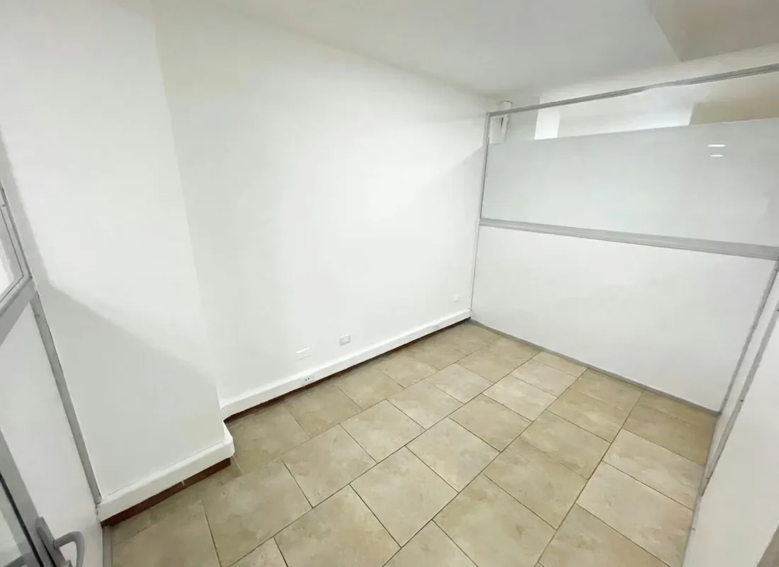 Excelente oportunidad para establecer su empresa en una ubicación estratégica de Rohrmoser, en una zona ..., photo 6