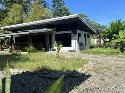 Tranquilidad Tropical con Piscina Privada – Un Nuevo Comienzo Cerca del Parque Nacional Cahuita, photo 5
