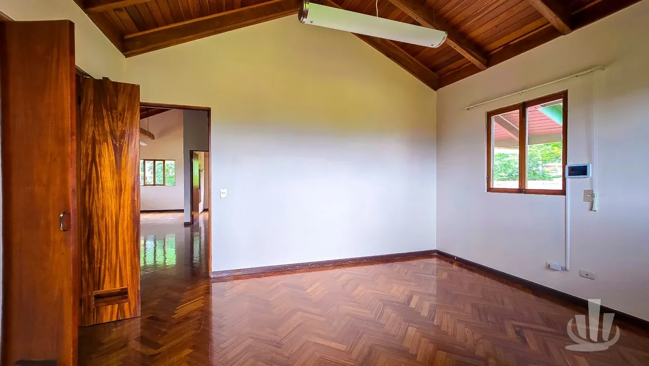 Amplia Propiedad en Alquiler en San Antonio de Escazú | Casa de Dos Niveles, Piscina y Uso Mixto, photo 7