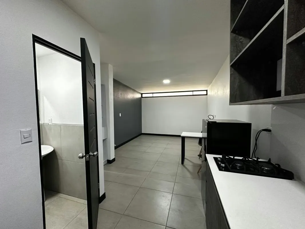 SEMI-FURNISHED STUDIO APARTMENT FOR RENT, photo 3