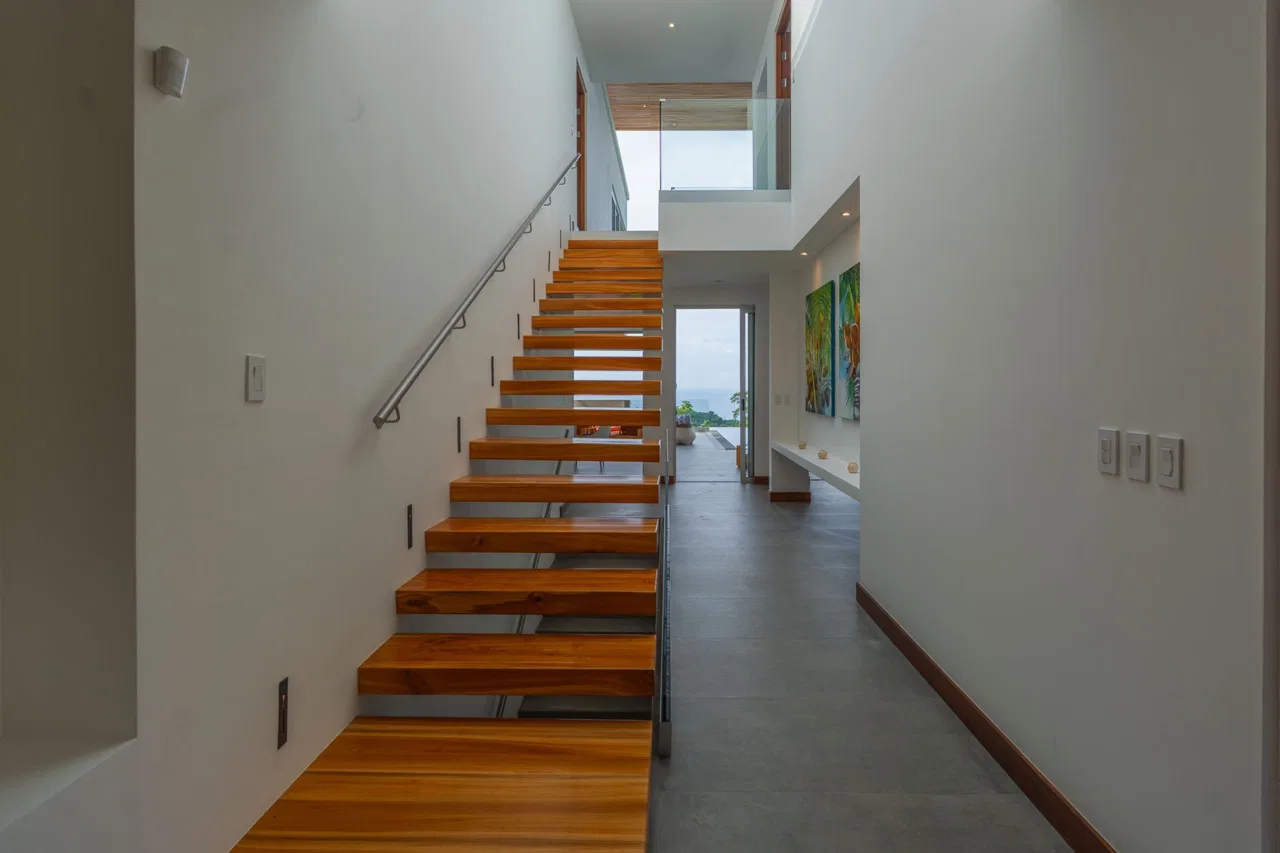 LUXURY PROPERTY WITH FOUR BEDROOM, AND PANORAMIC VIEWS OF THE OCEAN, IN PLAYA HERMOSA – 0.72 ACRES, photo 13