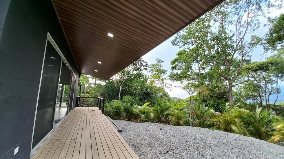 HOME PLUS GUEST VILLA IN TINAMASTES ON 0.61 ACRES, photo 4