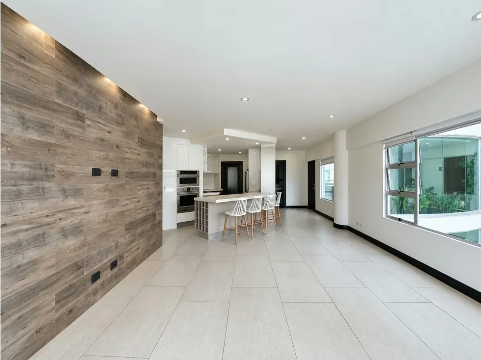 ALQUILER DE EXCLUSIVO APARTAMENTO EN ESCAZÚ, CERCA DEL COSTA RICA COUNTRY CLUB CON LINEA BLANCA