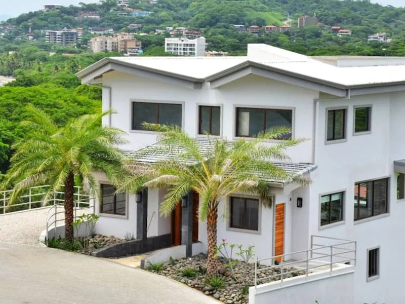 5 Bed Single Family Homes For Sale in Tamarindo