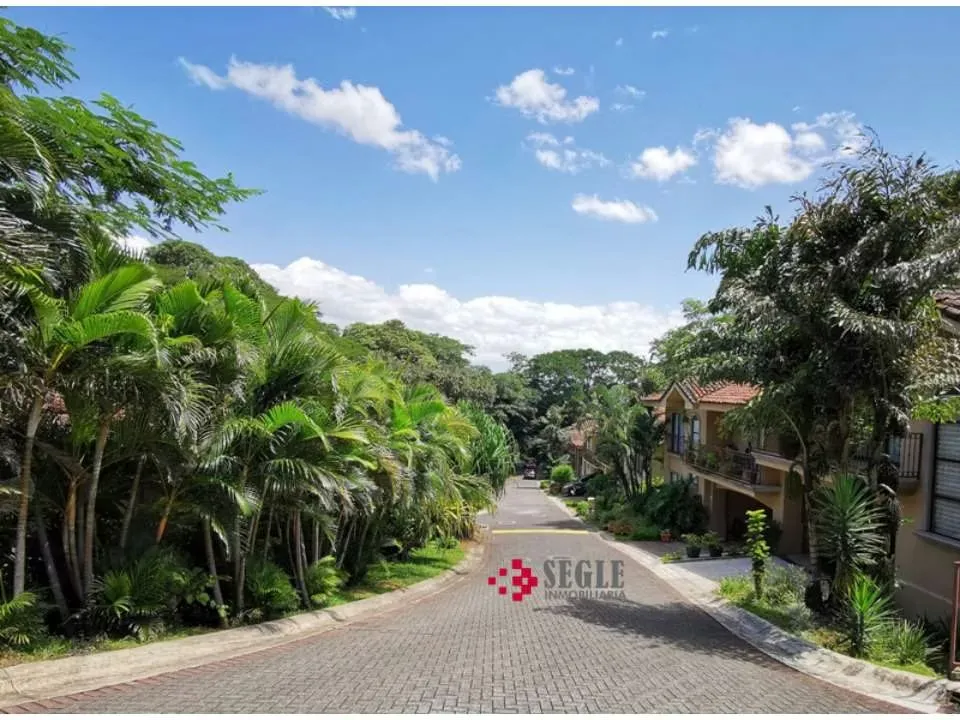 lot located in Brazil de Mora, in Condominio Hacienda Los Maderos, a very quiet and safe place to live, surrounded by forest, with beautiful view, with underground ..., photo 3