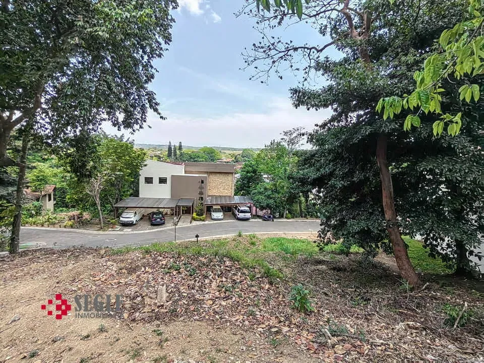 lot located in Brazil de Mora, in Condominio Hacienda Los Maderos, a very quiet and safe place to live, surrounded by forest, with beautiful view, with underground ..., photo 5