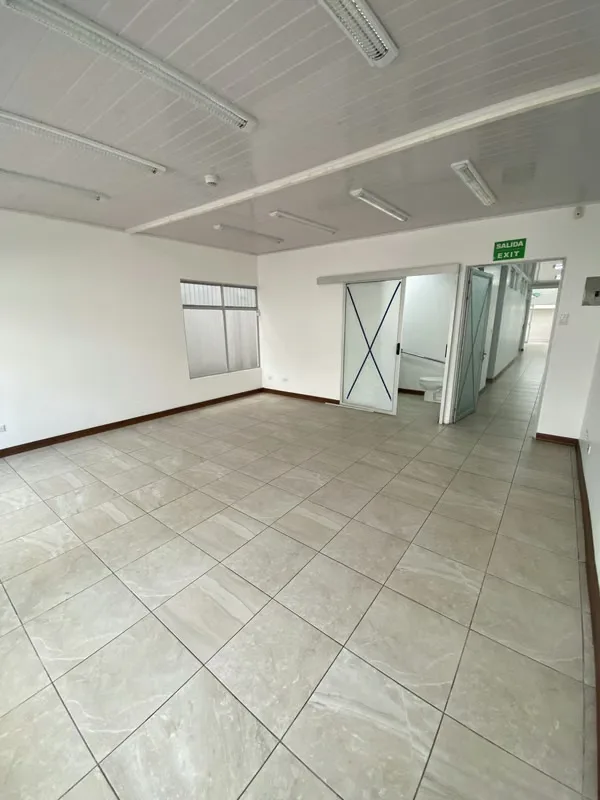 Alquiler de propiedad corporativa ideal para oficinas, photo 4