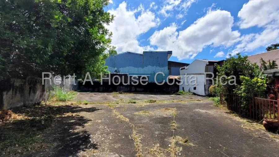 Propiedad comercial de 902 m² con amplio parqueo en Montes de Oca 26-1388 GS - Venta en Montes de Oca, photo 11