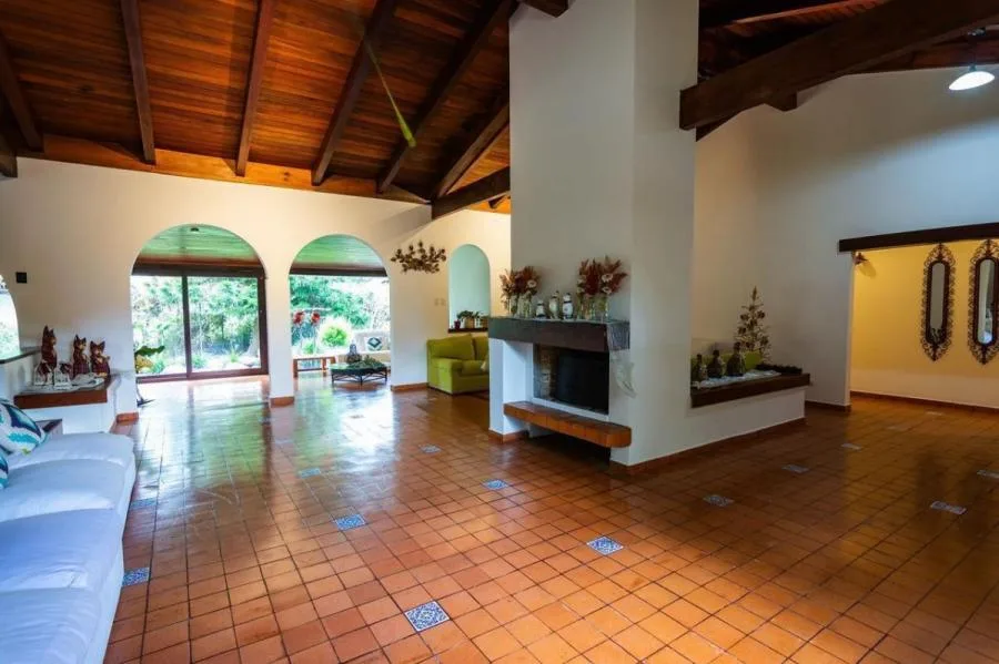 Venta de Excelente Casa en San Rafael de Escazú / OFC Mls. 25-1011 - Venta en Escazú, photo 5