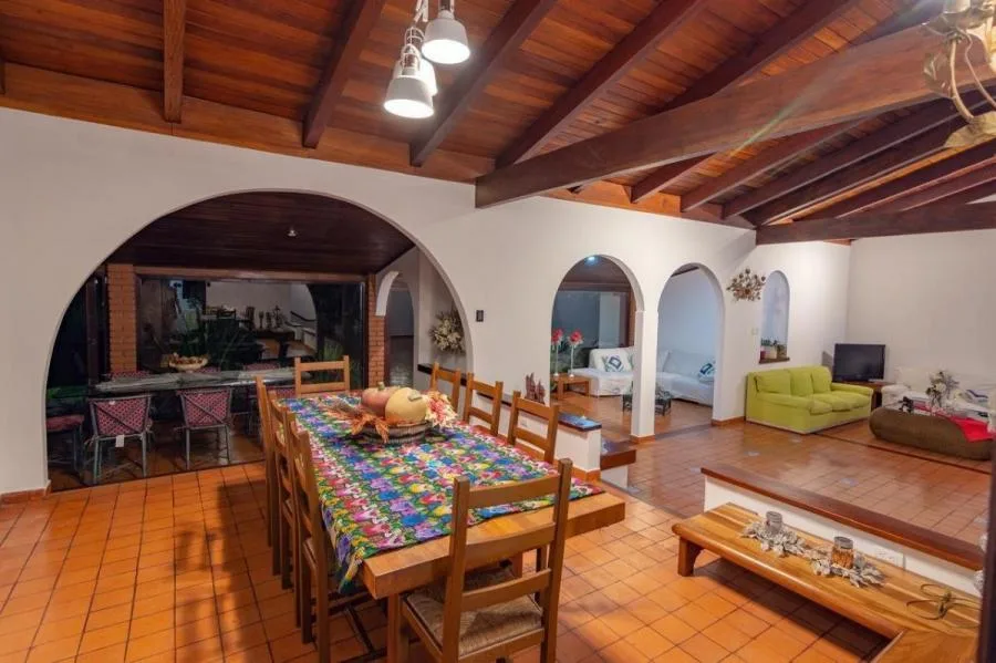 Venta de Excelente Casa en San Rafael de Escazú / OFC Mls. 25-1011 - Venta en Escazú, photo 6