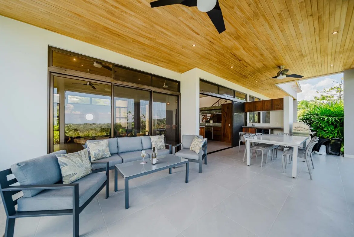 3 BEDROOM LUXURY MODERN HOME AND 2 BEDROOM GUEST HOUSE IN OJOCHAL – 2.96 ACRES, photo 12