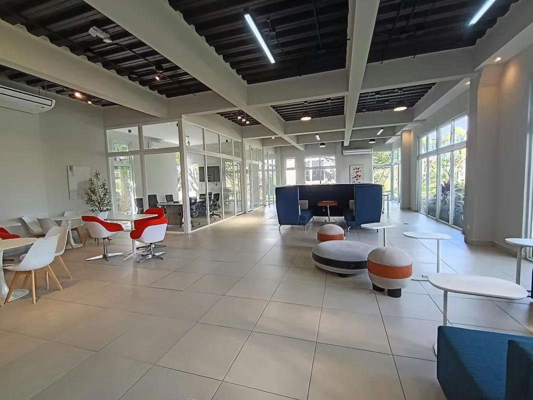 Vendo hermosa casa en el exitoso y apetecido condominio 3-10 en Guachipelín Norte cerca del colegio Mount View con LINEA BLANCA, estilo moderno, excelente proyecto inmobiliario con el ..., photo 2