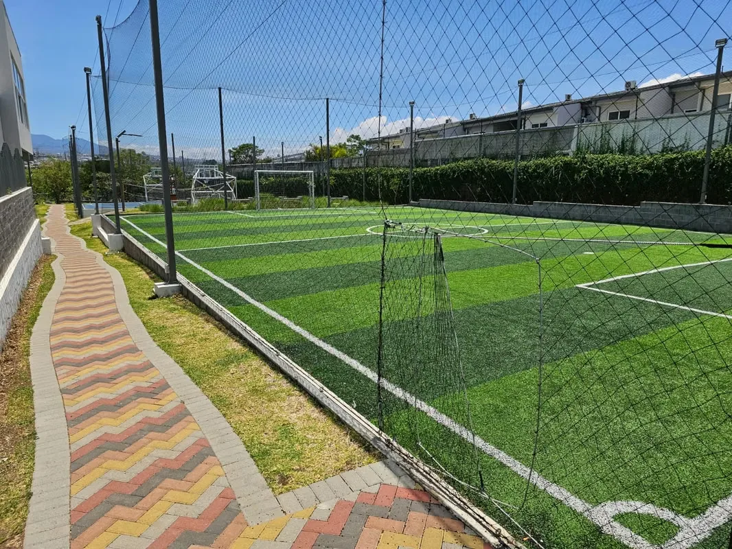 Vendo hermosa casa en el exitoso y apetecido condominio 3-10 en Guachipelín Norte cerca del colegio Mount View con LINEA BLANCA, estilo moderno, excelente proyecto inmobiliario con el ..., photo 14