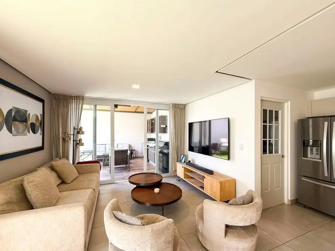 Vendo hermosa casa en el exitoso y apetecido condominio 3-10 en Guachipelín Norte cerca del colegio Mount View con LINEA BLANCA, estilo moderno, excelente proyecto inmobiliario con el ..., photo 7