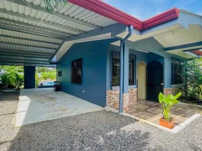 Encantadora casa en Uvita con piscina privada y fácil acceso a todo., photo 3