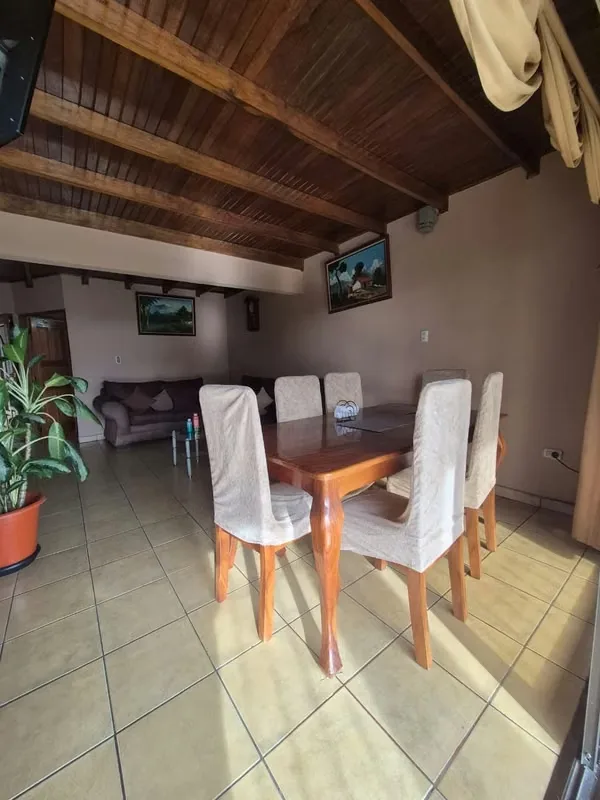 VENDO HERMOSA PROPIEDAD 2 niveles ubicada en San Josecito de San Rafael de Heredia, photo 12