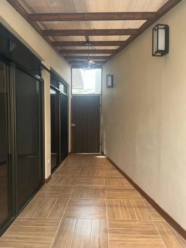 Ubicada en Condominio que cuenta con: casa club equipada, cancha de futbol, parque de perros, juegos infantiles, seguridad 24/7. Cerca de escuela, supermercados, nuevo hospital de ..., photo 7