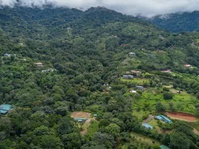 Tierra Bendita, 2,5 acres de terreno utilizable con casa existente y acceso al río., photo 2