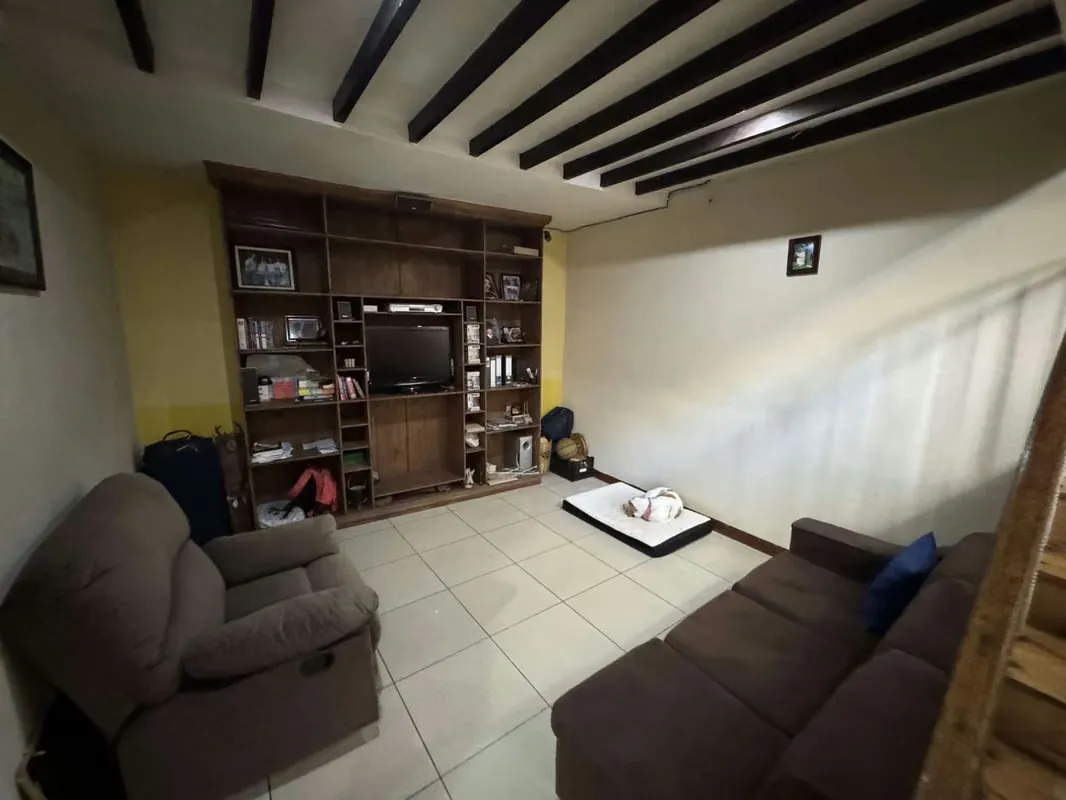 Property sale with a large house in Sabanilla, in front of UCR sports facilities. It is an excellent opportunity to develop apartments, restaurants and investment. It is located in a ..., photo 5