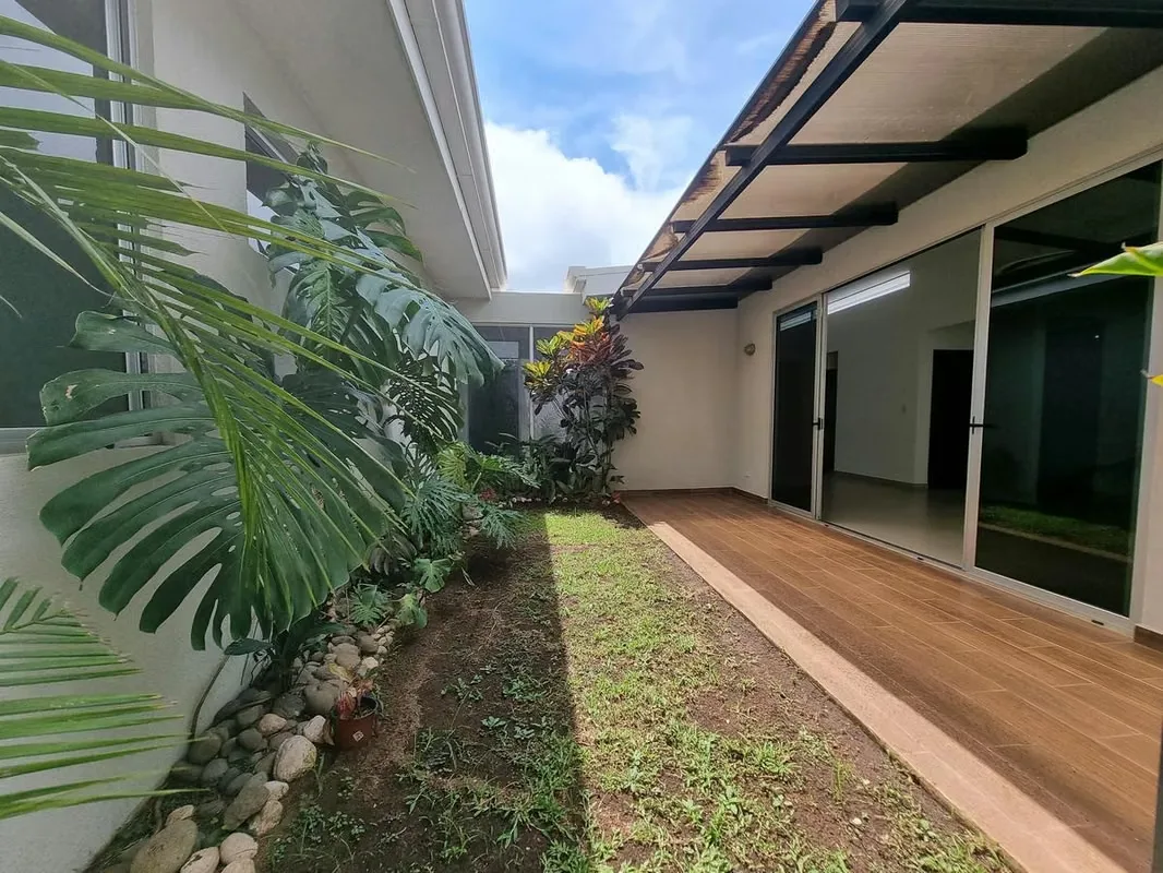 Brasil de Santa Ana - 1 Planta - Moderna - 3 habitaciones + Oficina, photo 9