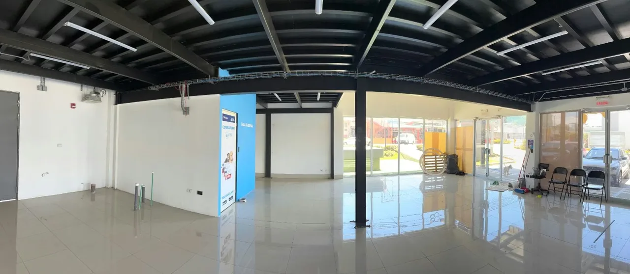 Local comercial u oficina venta o alquiler Lagunilla Heredia EM434