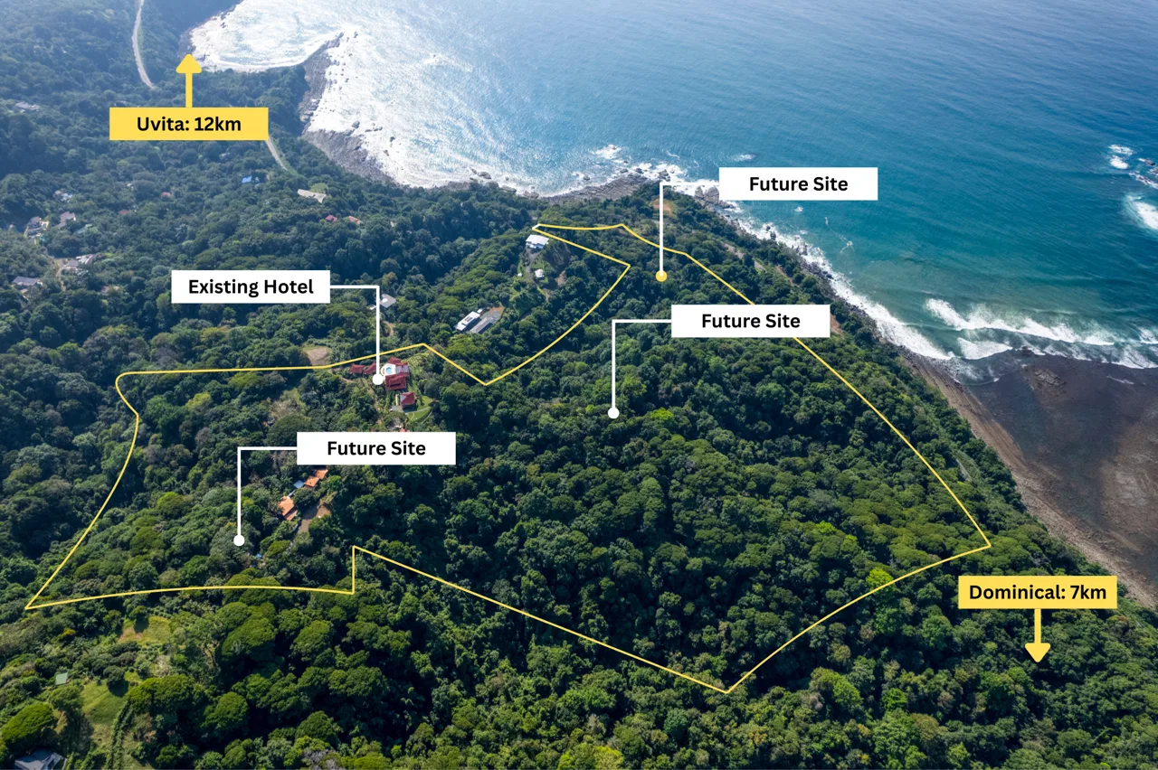 Propiedad Comercial con Vistas al Mar Incomparables y Amplio Potencial de Desarrollo