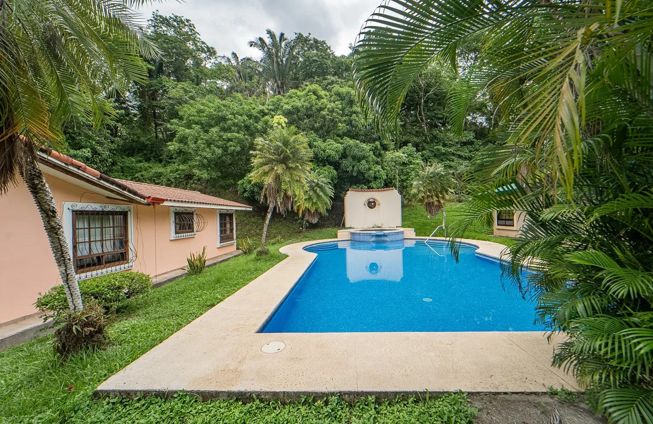 Casa Provincial - Hacienda-Style Home Near Playa Carrillo, photo 3