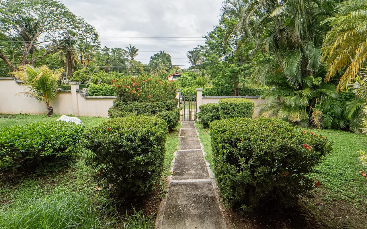 Casa Provincial - Hacienda-Style Home Near Playa Carrillo, photo 7