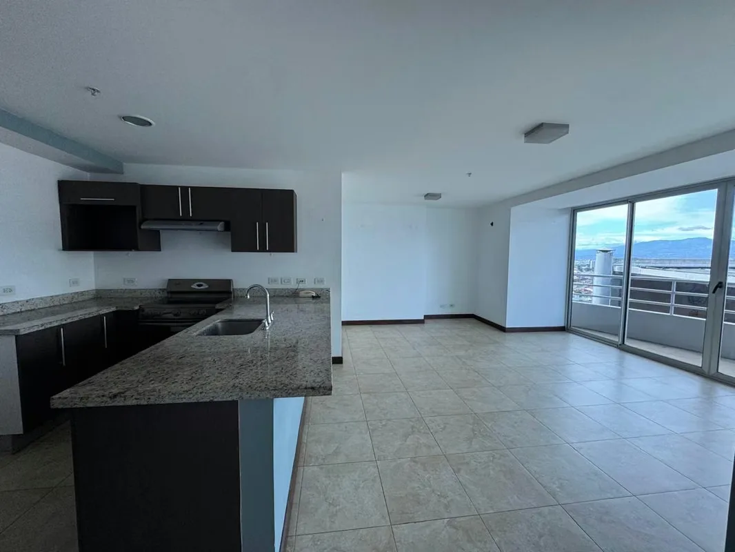 Apartment Torres Paseo Colón spacious 1 room