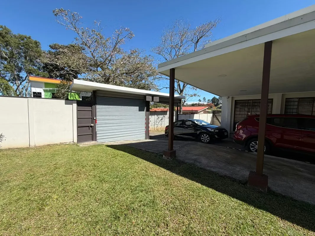 Are you looking for an asset that generates income from day one? This 370 m² (approx. 4,000 sq. ft.) property is the perfect blend of functional design and strategic ..., photo 6