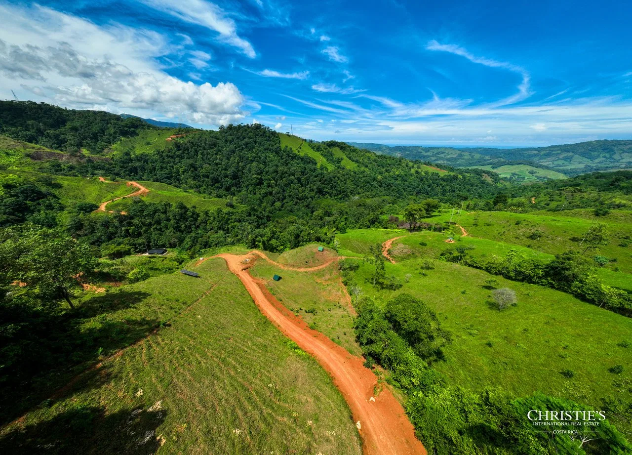 Sanctuary on Love’s Farm | 90ft Private Waterfall + Helipad | An Extraordinary 75-Acre Private Estate in Costa Rica’s South Pacific, photo 29