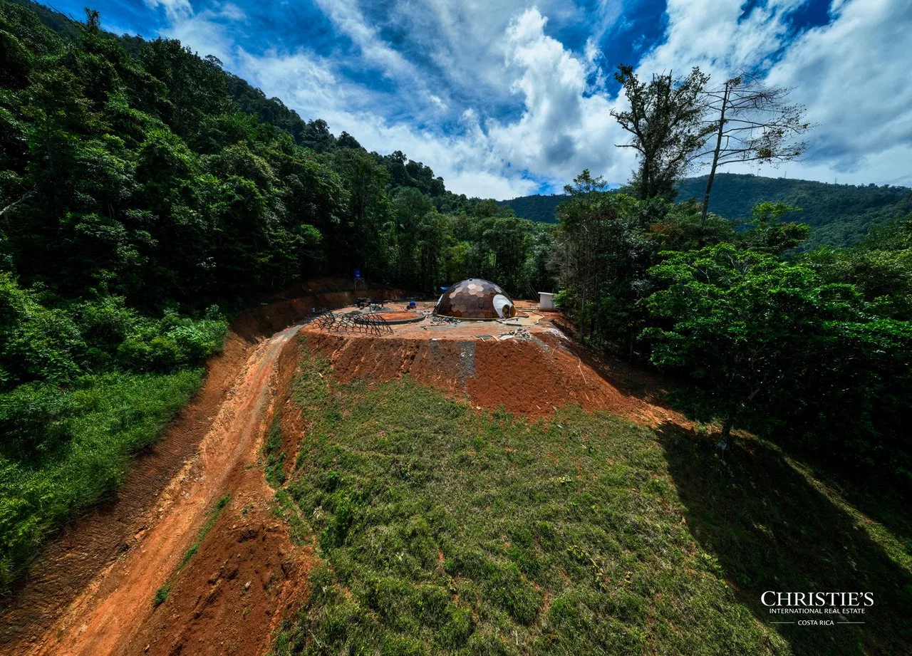 Sanctuary on Love’s Farm | 90ft Private Waterfall + Helipad | An Extraordinary 75-Acre Private Estate in Costa Rica’s South Pacific, photo 36
