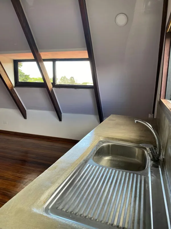Un espacio único que combina el encanto de un apartamento tipo estudio con pisos de madera natural con una vista ..., photo 7