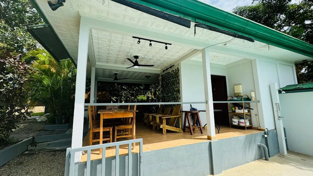 COMMERCIAL PROPERTY FOR SALE IN UVITA – RESTAURANT – RENTALS AND OWNER APARTMENT, photo 9